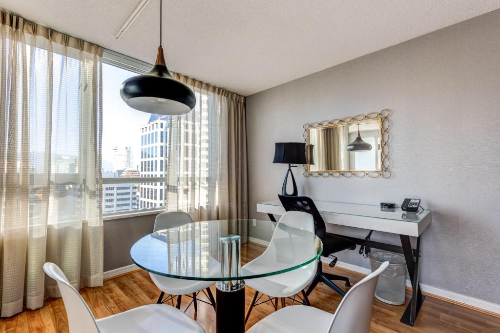 Carmana Hotel & Suites - Resim 19