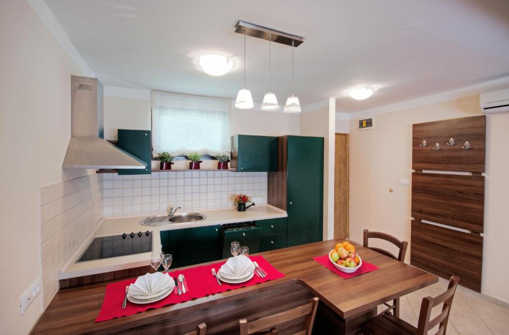 Plitvice Holiday Resort - 9