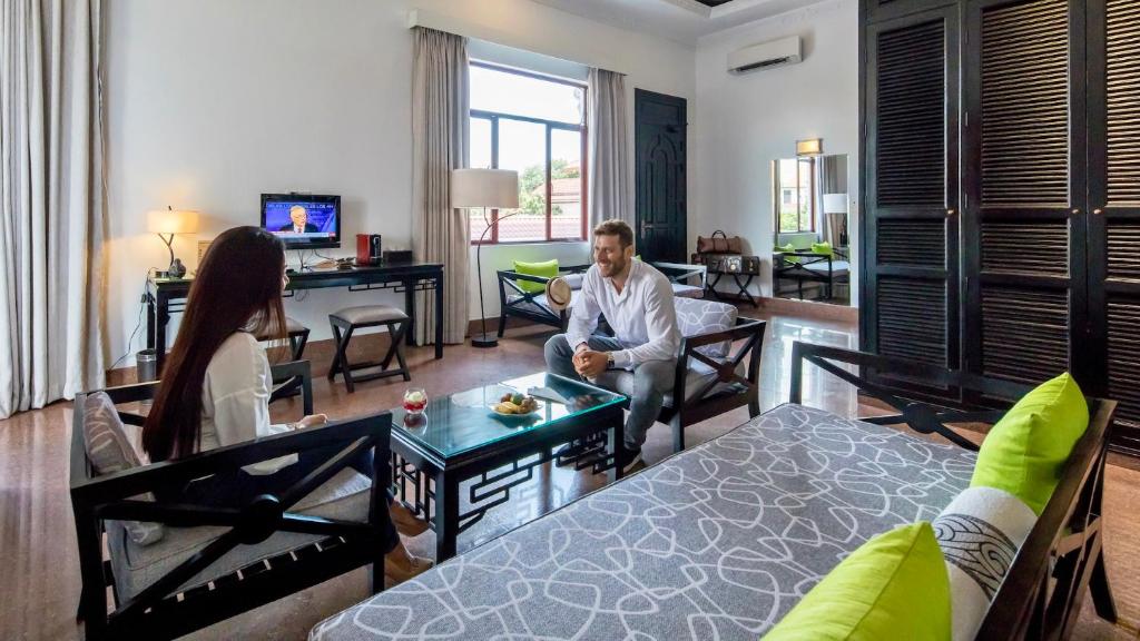 TV a/nebo společenská místnost v ubytování White Mansion 白色公馆