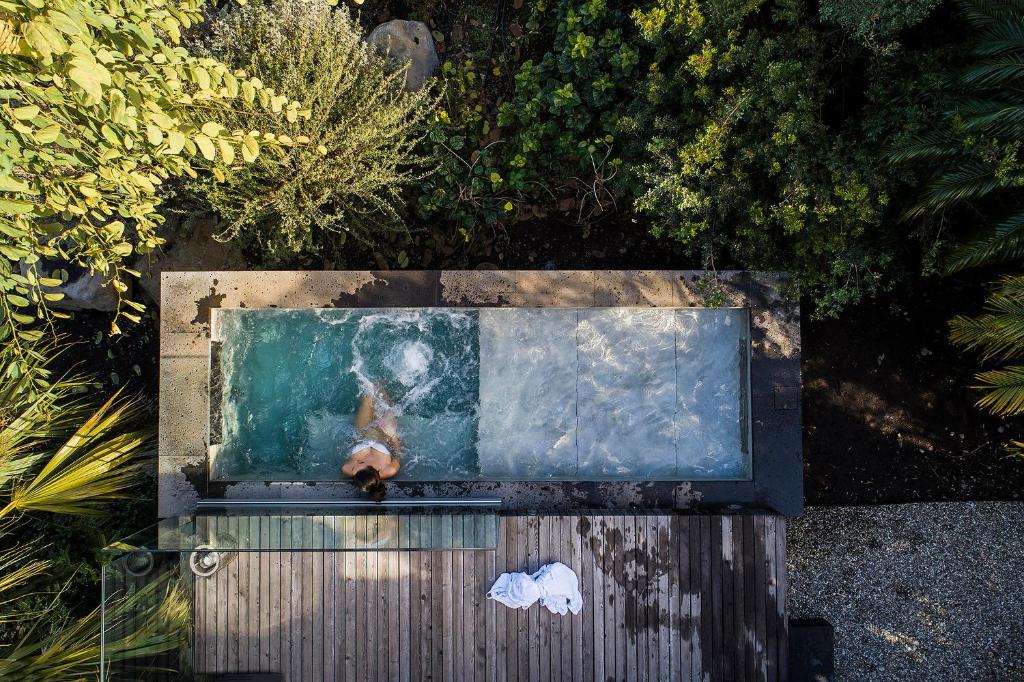 Donna Carmela Resort & Lodges - Bungaló Con Jacuzzi Privado