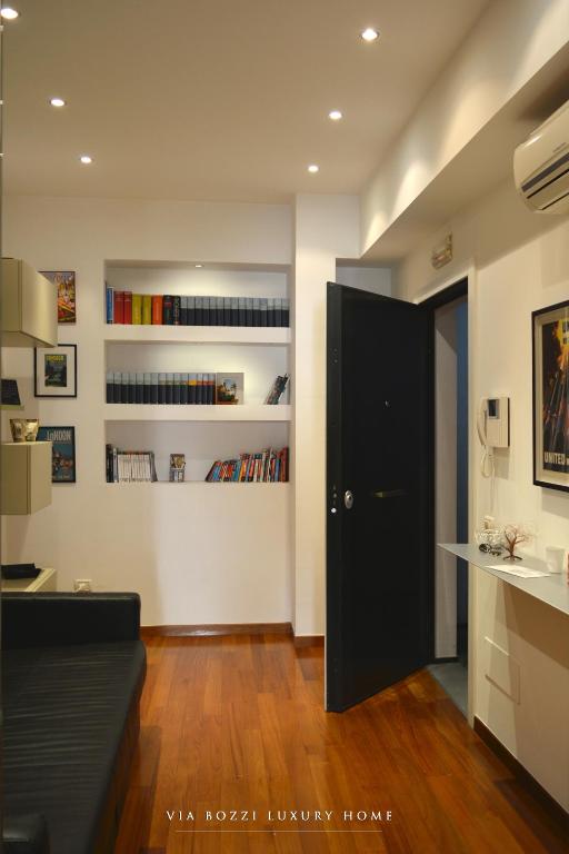 Zdjęcie z galerii obiektu Via Bozzi Luxury Home w mieście Bari