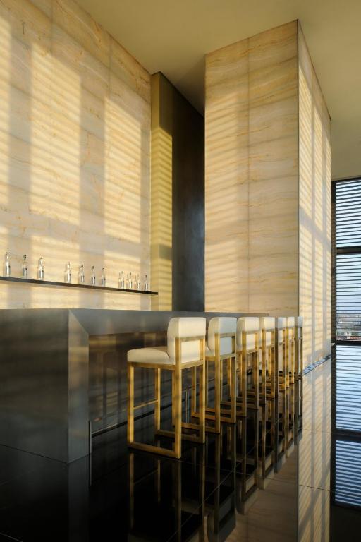 Fotografie z fotogalerie ubytování Armani Hotel Milano v Miláně