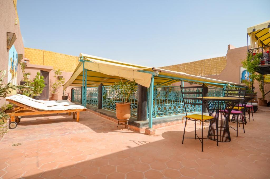 Patio nebo venkovní prostory v ubytování Riad Ben Tachfine