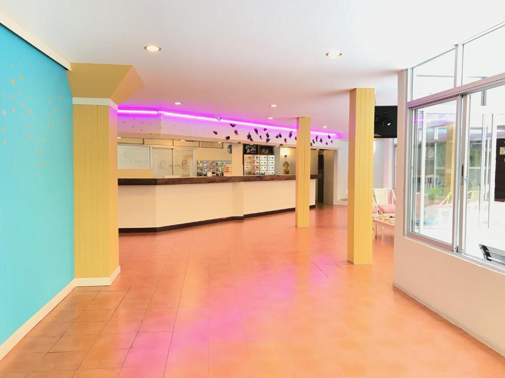 Pattaya At Nine - Resim 10