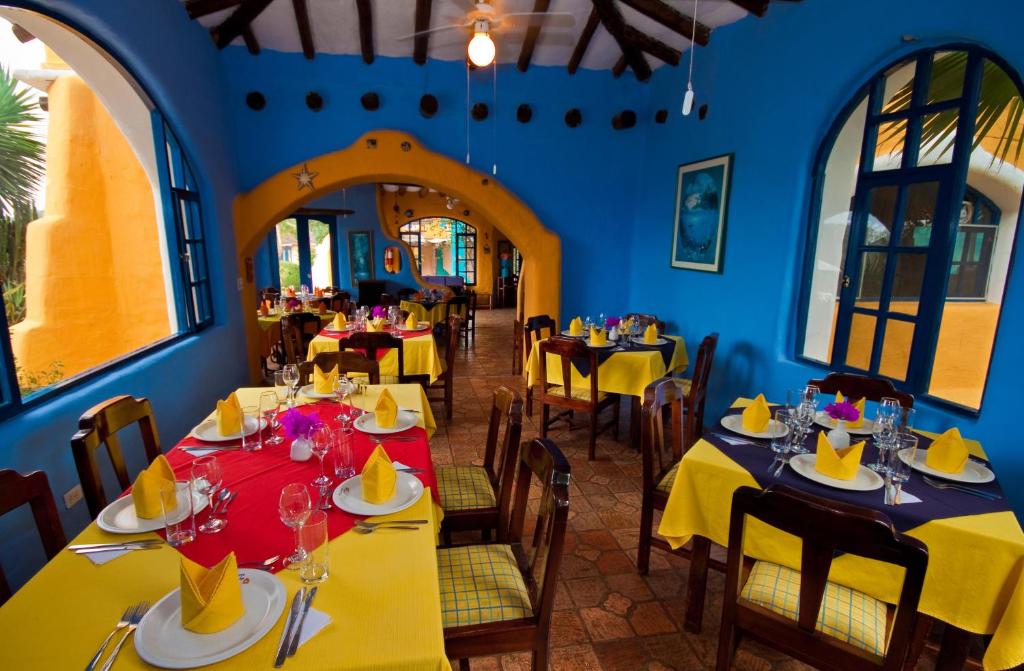 Restaurace v ubytování Mantaraya Lodge