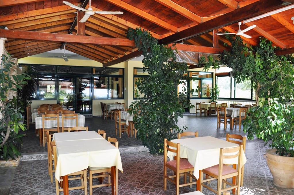 Restaurace v ubytování Hotel Filoxenia
