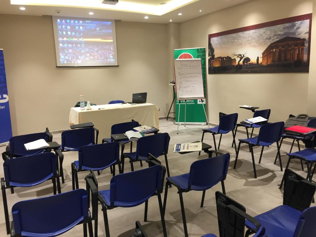TV a/nebo společenská místnost v ubytování Aerhotel Phelipe