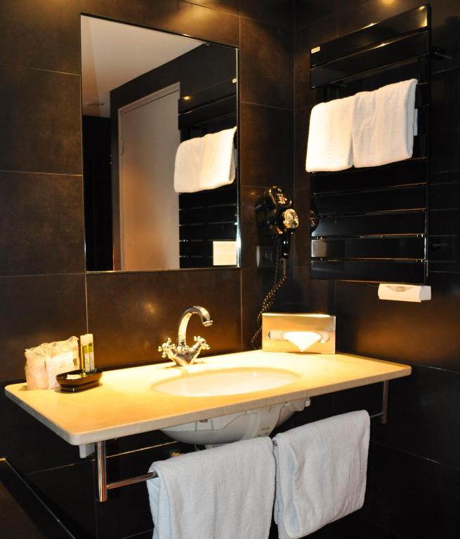 Hôtel Cloitre Saint Louis Avignon - Resim 35