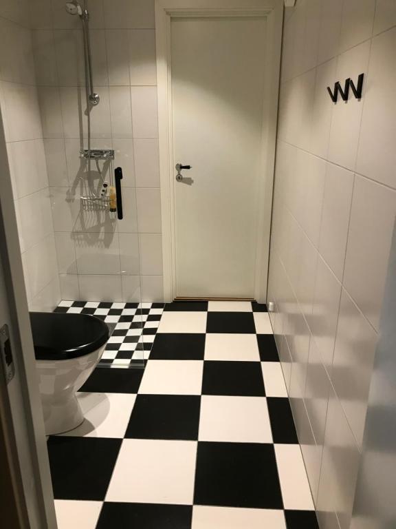 Koupelna v ubytování Båstad Ateljehus