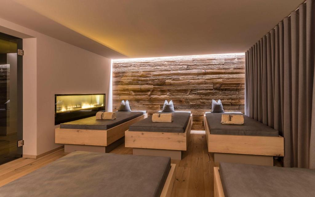 Postel nebo postele na pokoji v ubytování Hotel Schönblick
