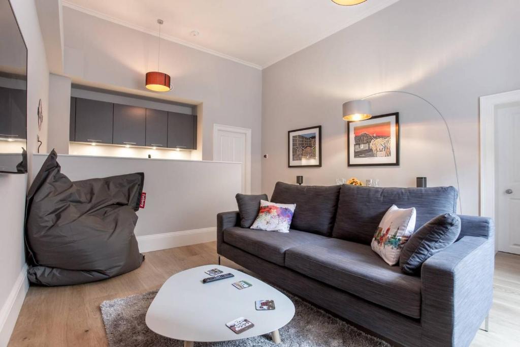 ALTIDO York Place Apartment - Luxury City Centre