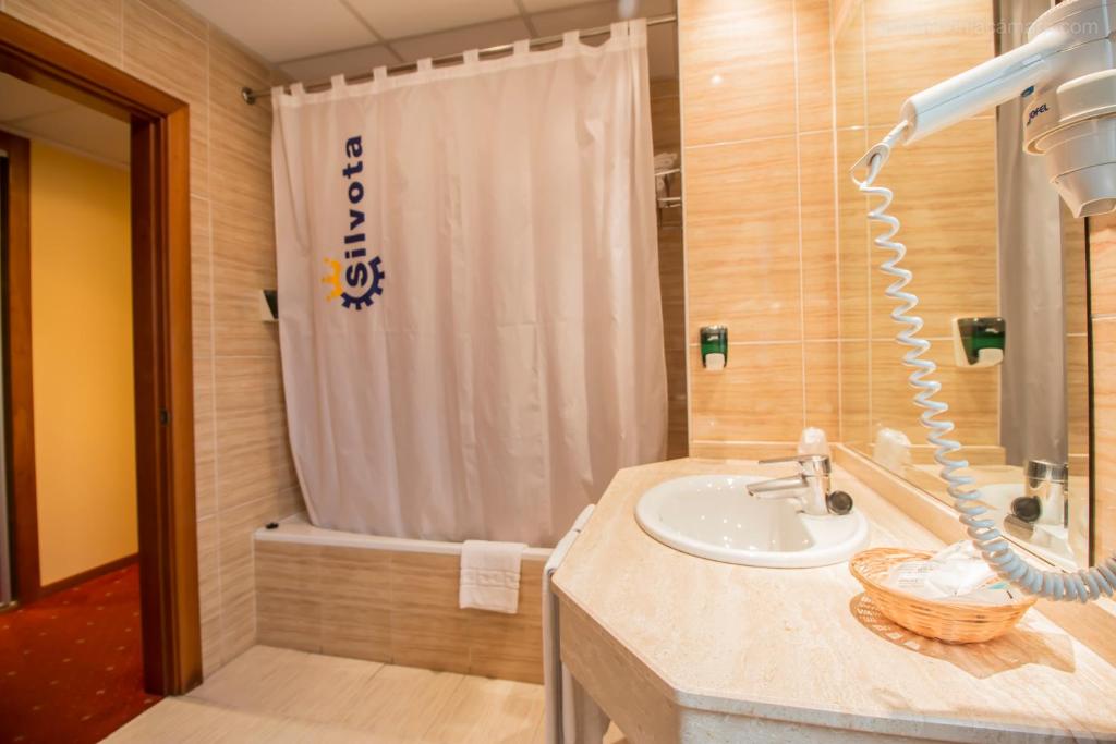 Hotel Silvota, Lugo de Llanera – Bijgewerkte prijzen 2021
