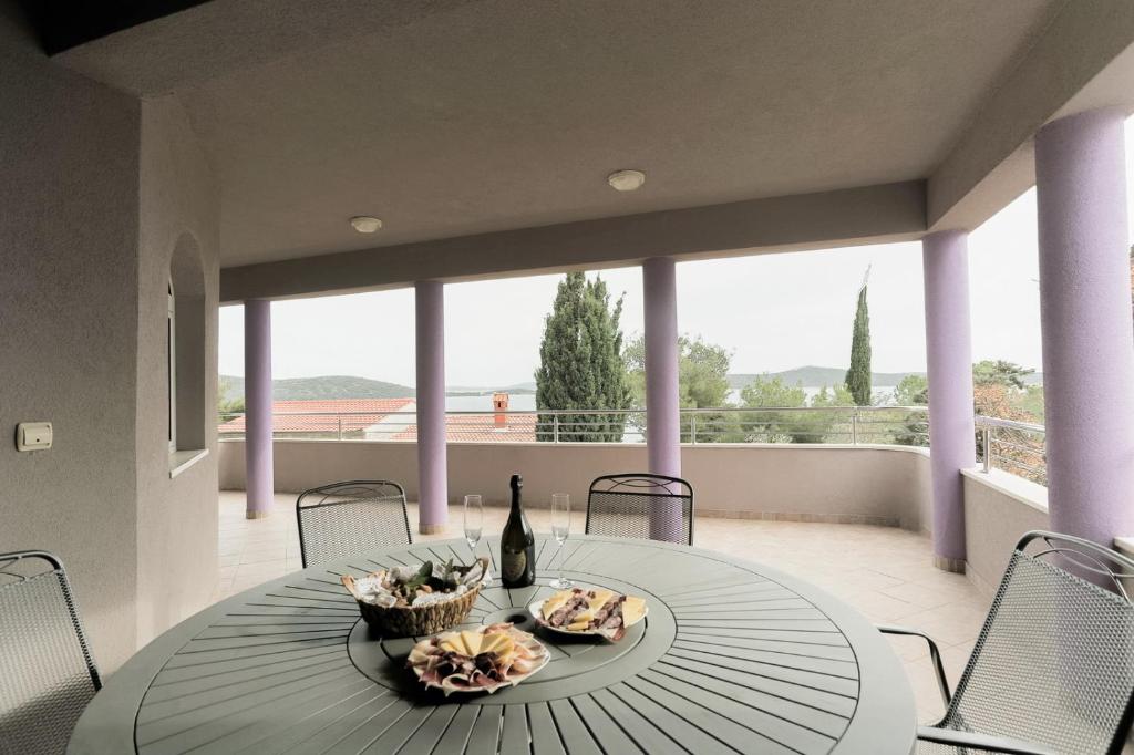 Balkón alebo terasa v ubytovaní Villa Scandalli