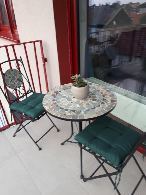Balkón alebo terasa v ubytovaní Apartmam "Mavi"