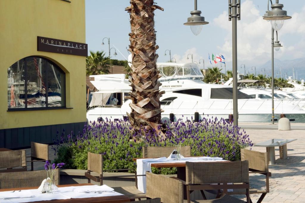 Marina Place Resort - Resim 25