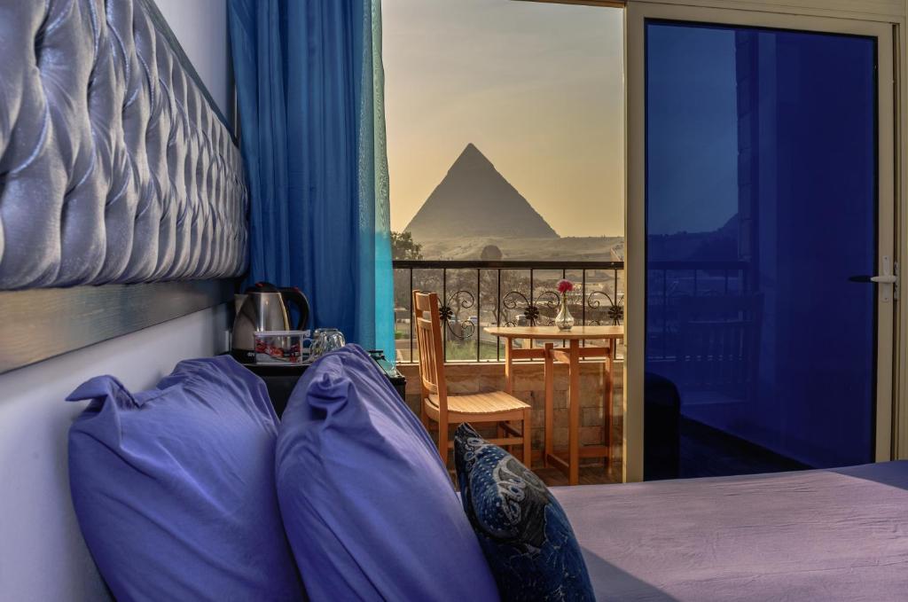 Pyramids View Inn Bed & Breakfast - Deluxe Double Or Twin Room With Balcony
