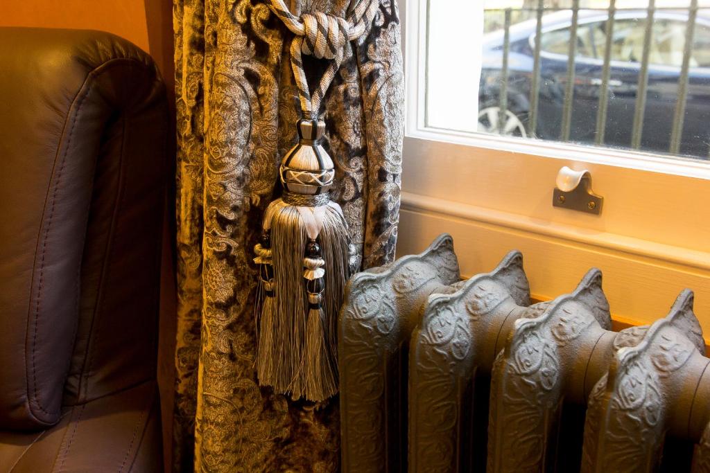 The Melville Hotel by Rokxy- Kings Cross