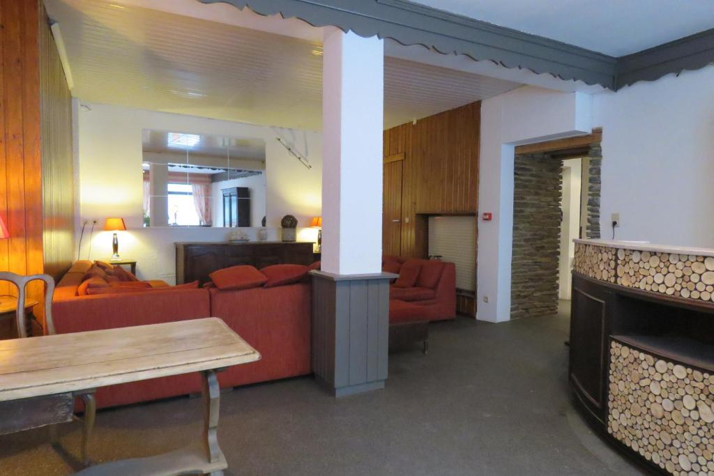 Posezení v ubytování Hotel Bouillon