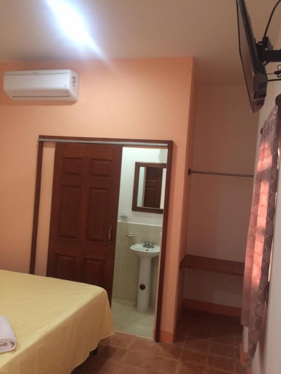 Hotel Hellenika - Habitación Triple Confort