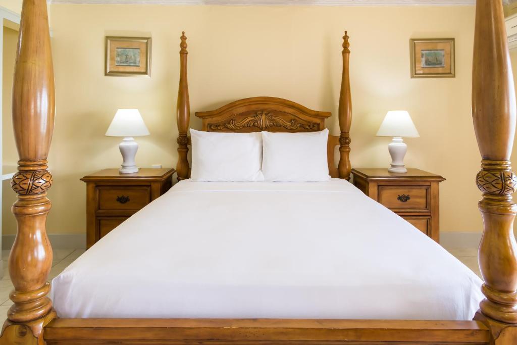 Barbados Beach Club Resort - All Inclusive - Habitación De La Reina