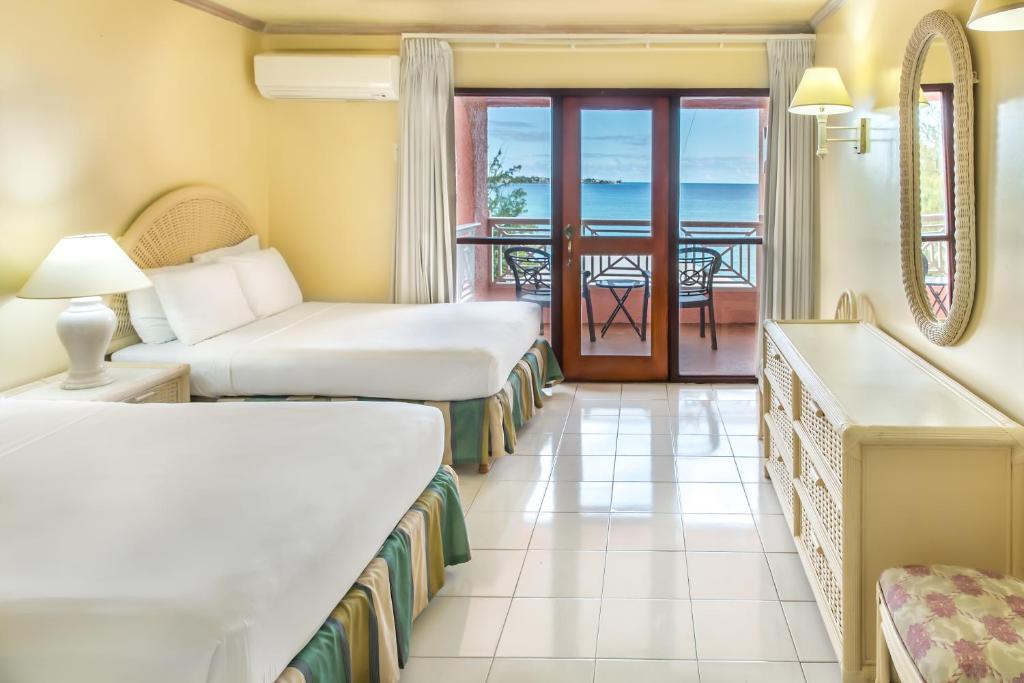 Barbados Beach Club Resort - All Inclusive - Habitación Doble Con Dos Camas Dobles