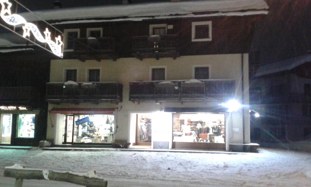 Budova, v ktorej sa apartmán nachádza