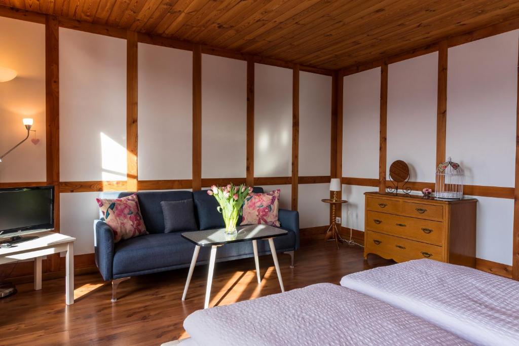 Postel nebo postele na pokoji v ubytování Ula's Holiday Apartments