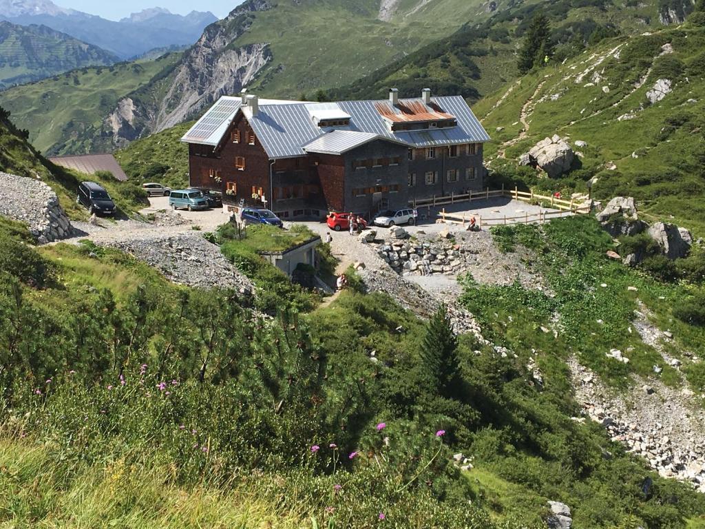 Fotografie z fotogalerie ubytování Landhaus Lackner v destinaci Klösterle am Arlberg