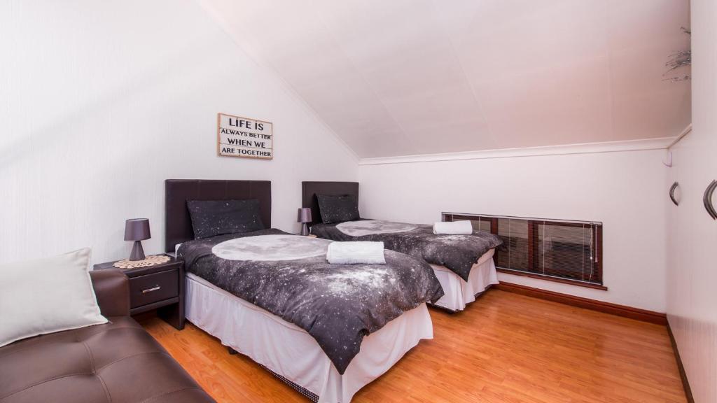 JoziStay @ Savannah Apartments - Apartment
