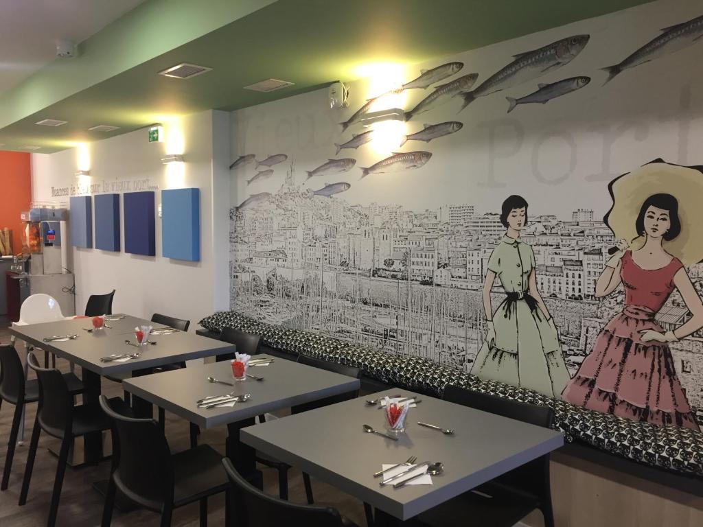 ibis Styles Marseille Vieux Port - Resim 21