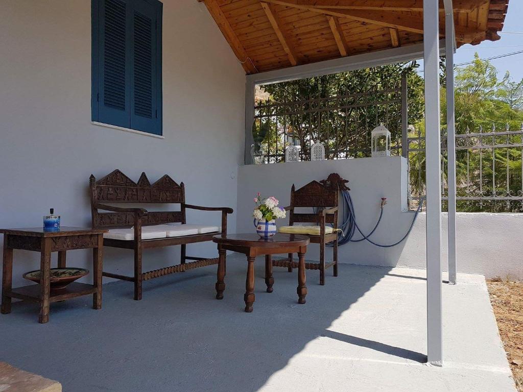 Balkón alebo terasa v ubytovaní Nafplio cozy mountain cottage