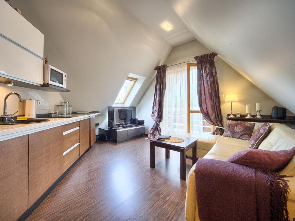 Kuchyňa alebo kuchynka v ubytovaní VisitZakopane - Mango Apartment