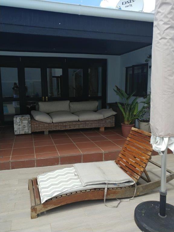 Number 57 - King Suite Con Vista De Piscina