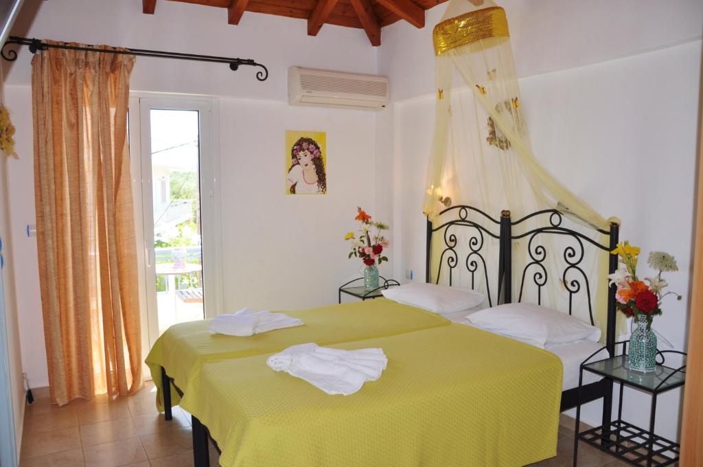 Estella Studios - Small Twin Room