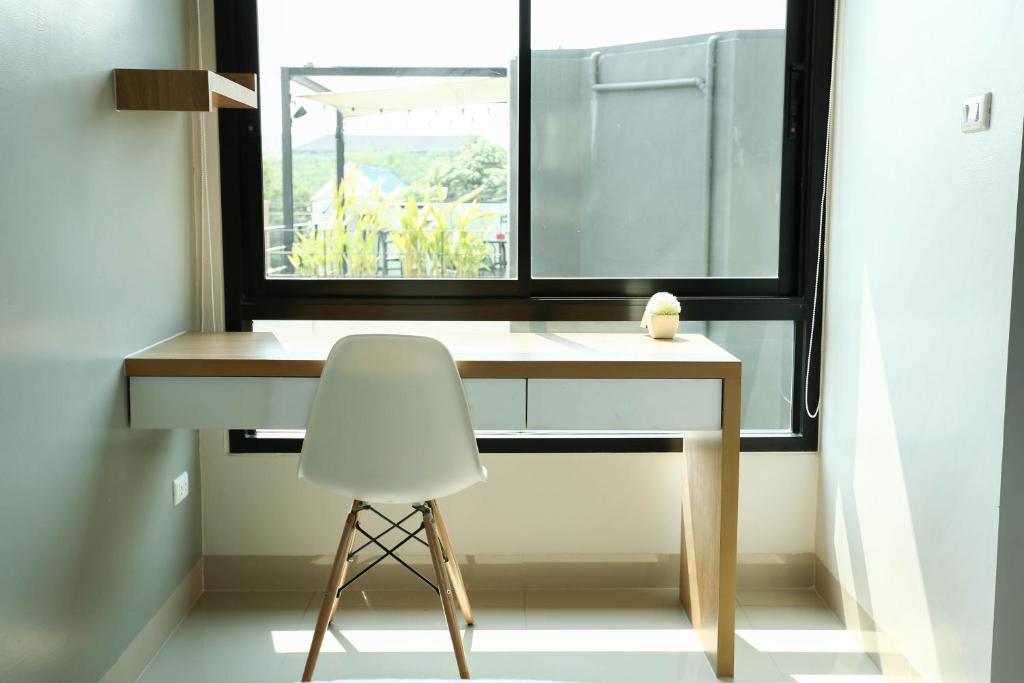 JK LIVING Hotel And Service Apartment - Cama King Size Padrão