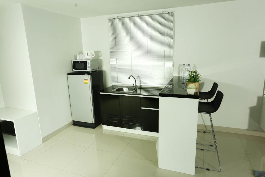 JK LIVING Hotel And Service Apartment - Cama De Tamanho King De Luxo