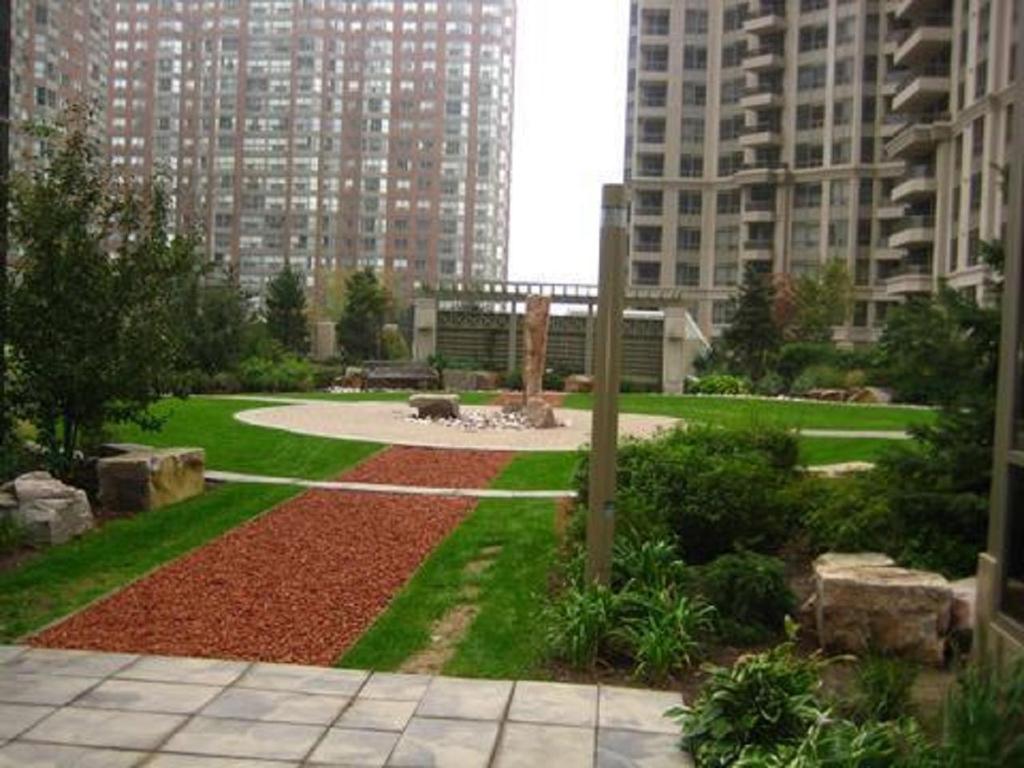 Zahrada ubytování Mississauga Furnished Apartments