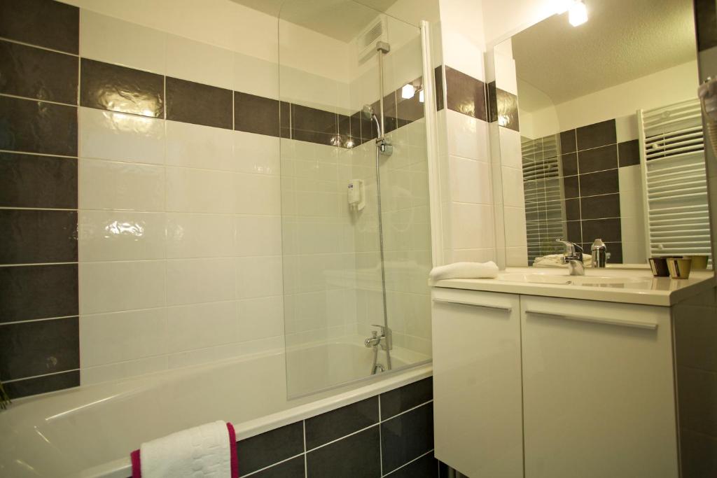 
Apartment (6 Adults)
