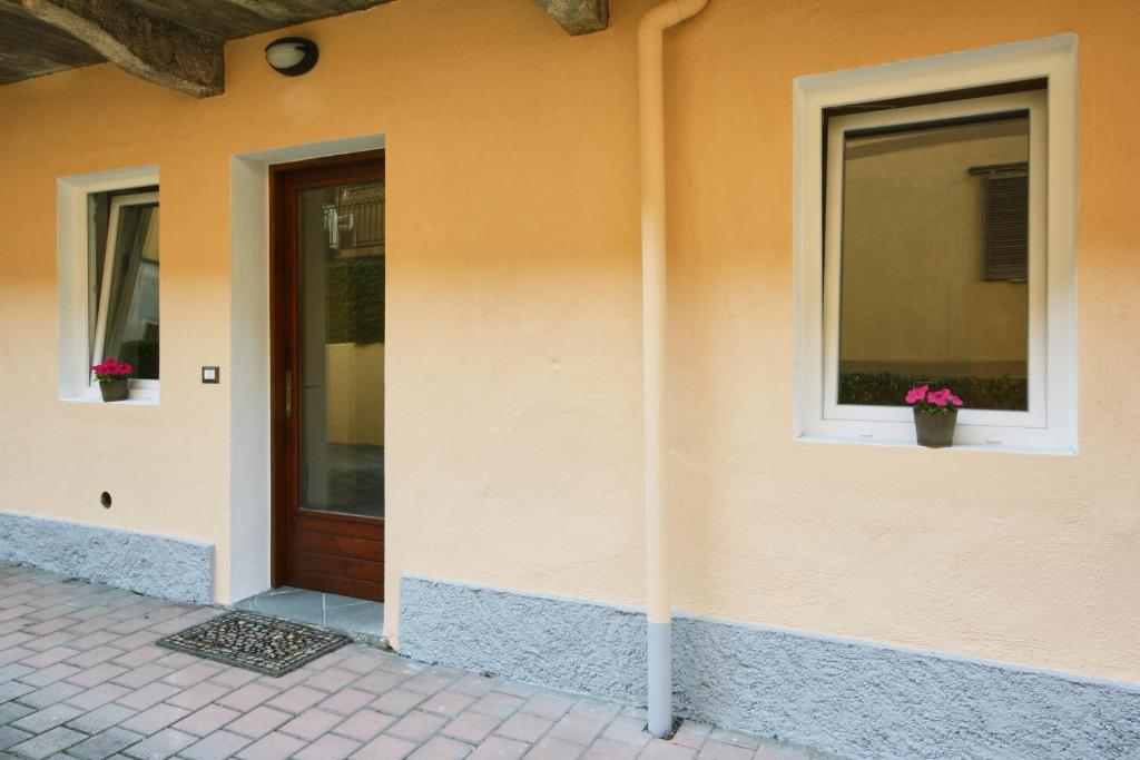 Fotografie z fotogalerie ubytování L'Uovo di Colombo v destinaci Omegna
