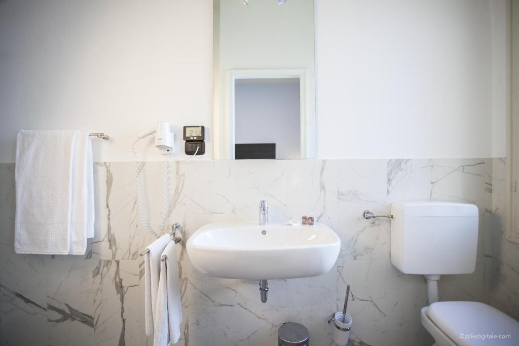 Boutique Hotel Liberty 1904 - Resim 31