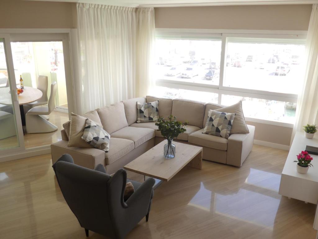 Posedenie v ubytovaní Malaga Benalmadena Puerto Marina Costa Sol Holiday Rentals