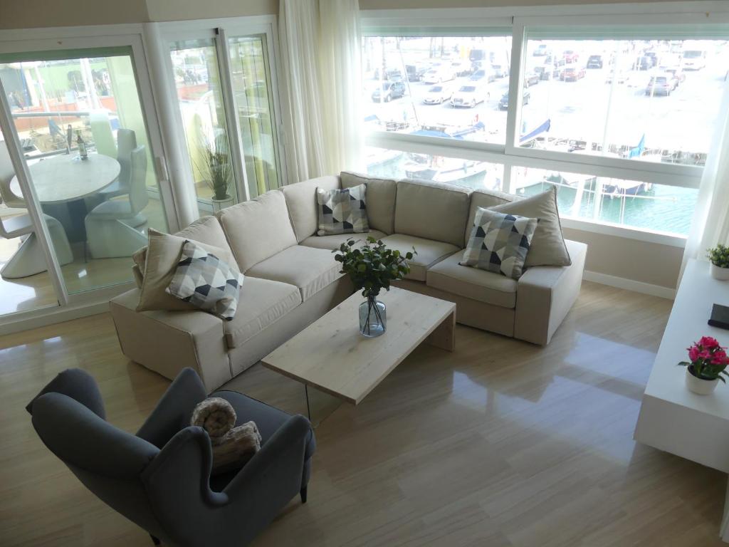 Posedenie v ubytovaní Malaga Benalmadena Puerto Marina Costa Sol Holiday Rentals