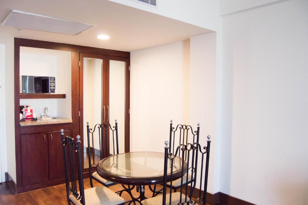 Holiday Inn Hotel & Suites Centro Historico, an IHG Hotel - Premium Kamer