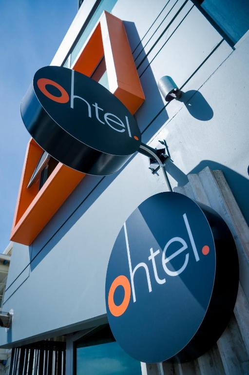 Certifikát, hodnocení, plakát nebo jiný dokument vystavený v ubytování Ohtel Wellington