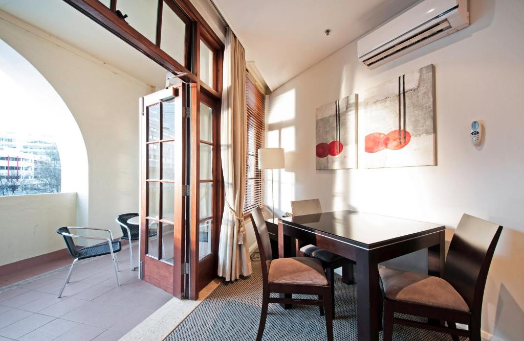 
Executive One-Bedroom Apartment with Balcony
