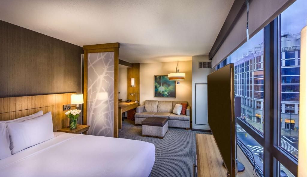 Hyatt Place Baltimore Inner Harbor photo