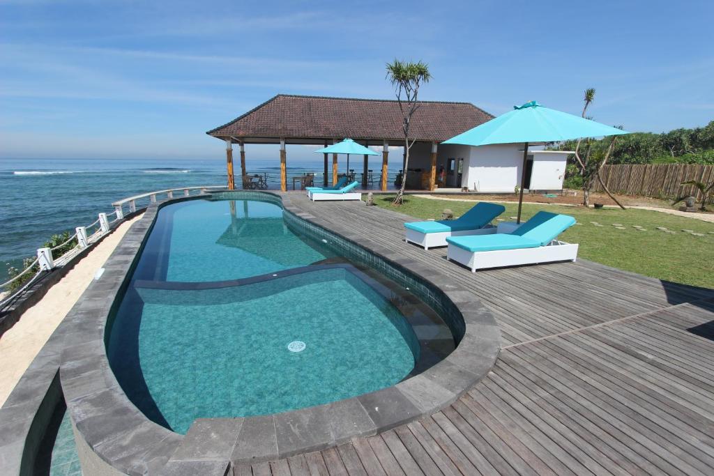 Ombak Bay Lembongan - 17