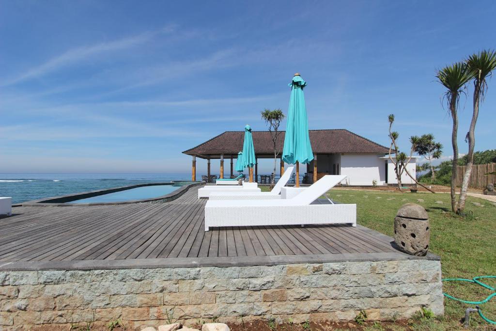 Ombak Bay Lembongan - 4