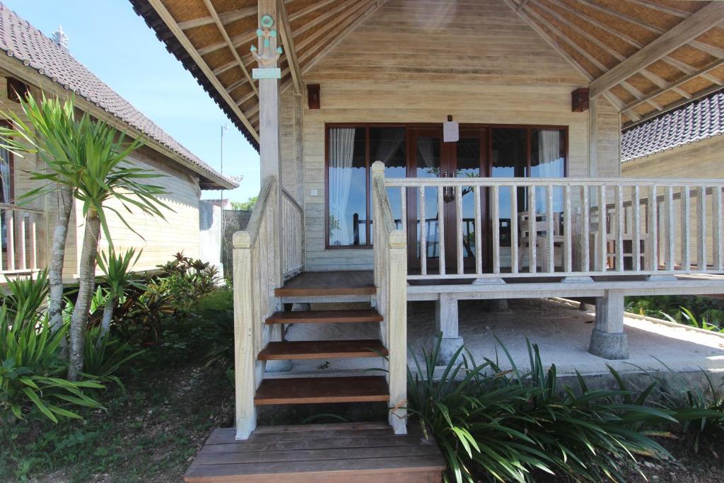 Ombak Bay Lembongan - 2