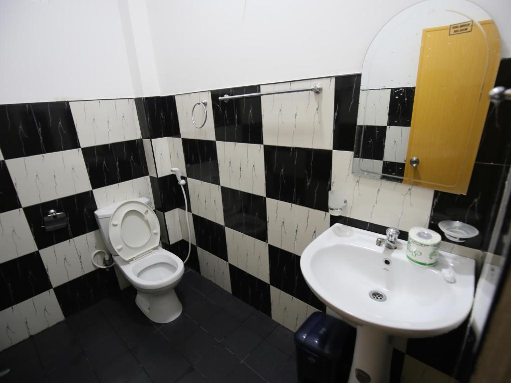 Koupelna v ubytování Isuru Homestay